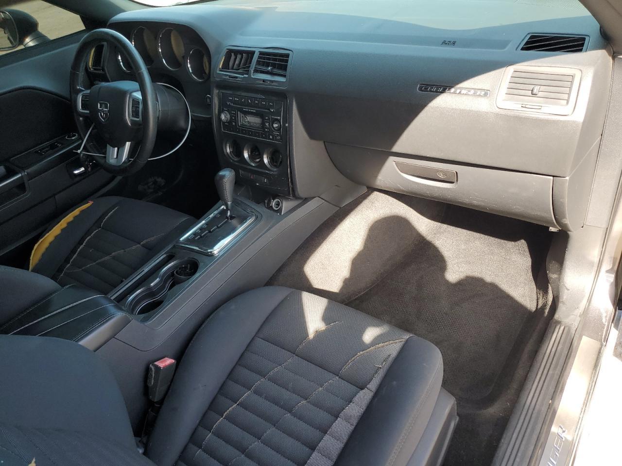 2013 DODGE Challenger