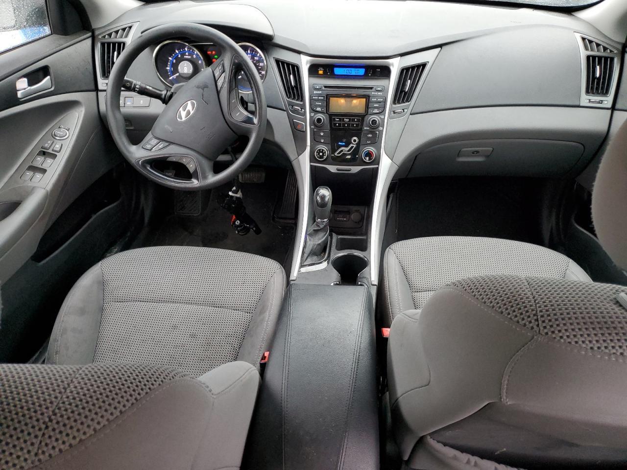 2012 HYUNDAI SONATA