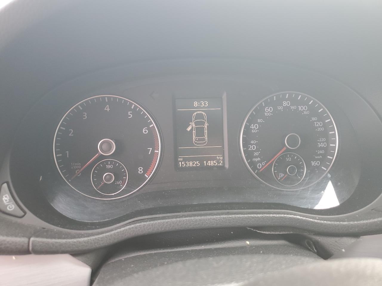 2013 VOLKSWAGEN Passat