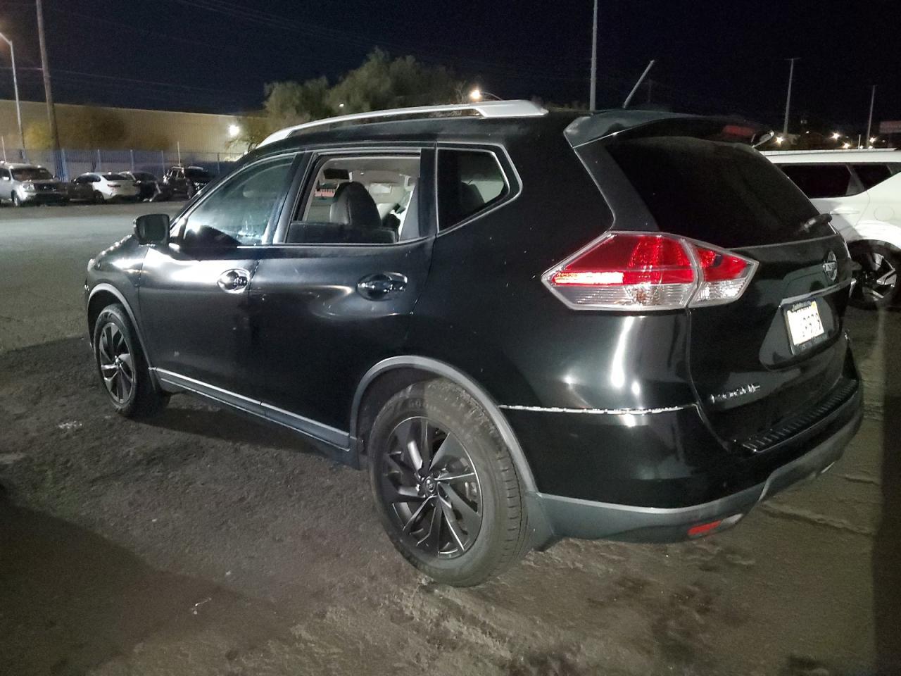 2016 NISSAN ROGUE