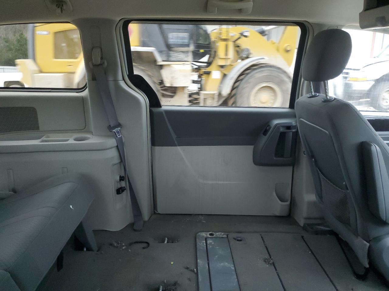 2010 DODGE CARAVAN