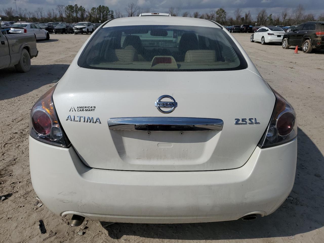 2010 NISSAN ALTIMA