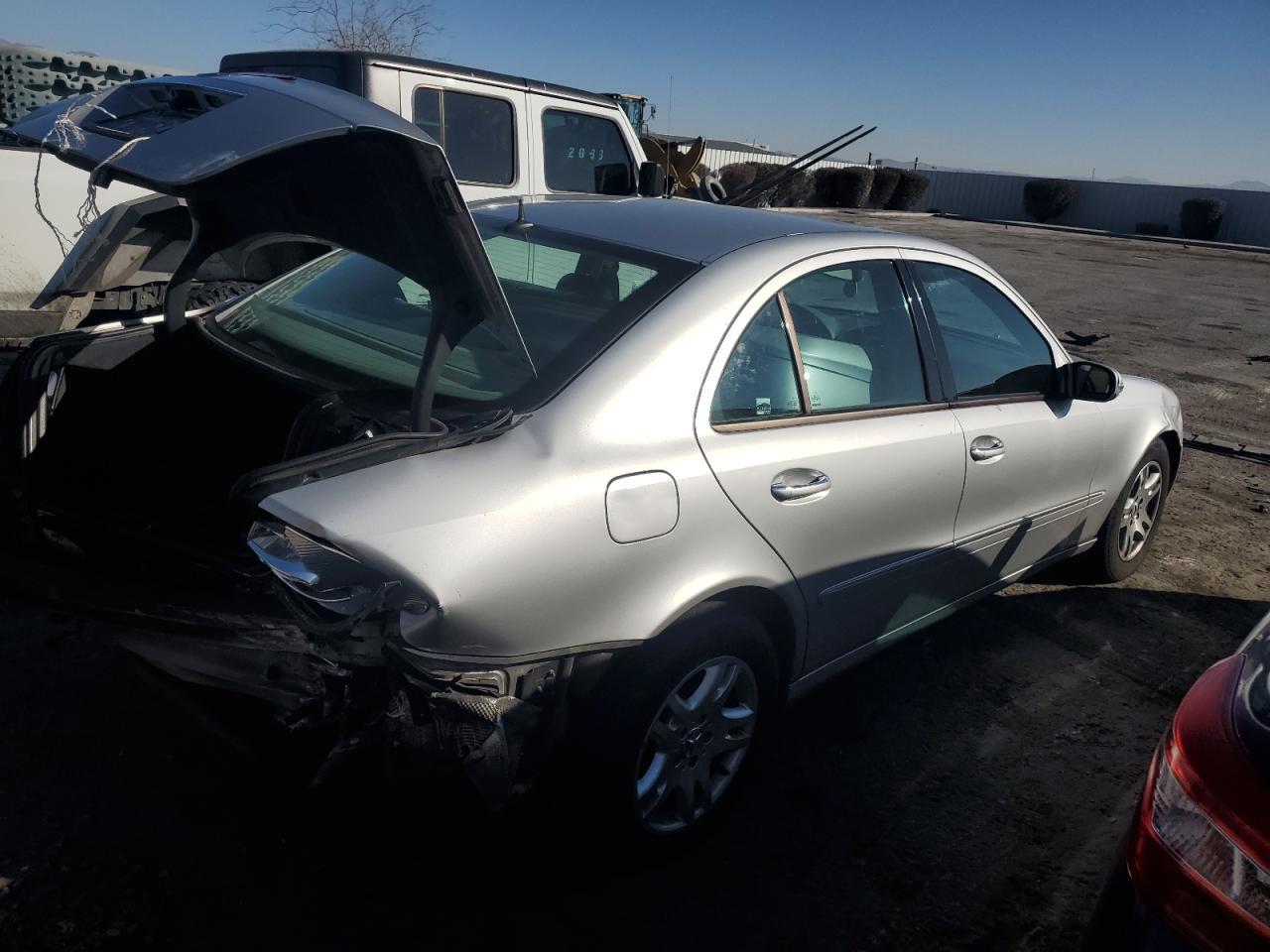2003 MERCEDES-BENZ E-Class