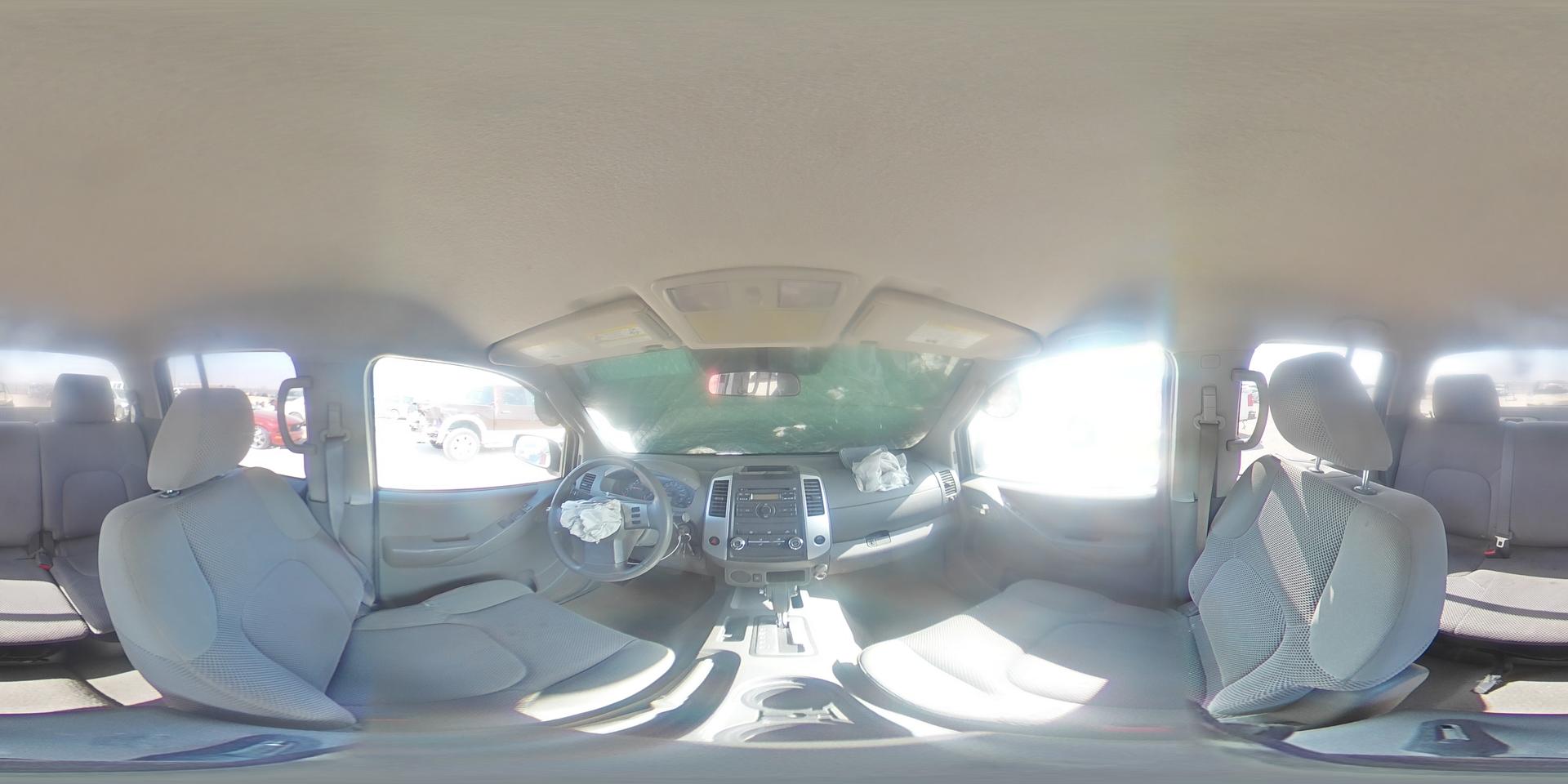 2011 NISSAN Frontier