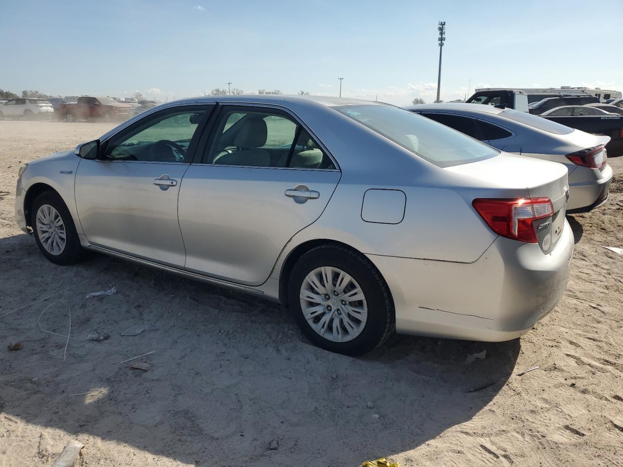 2012 TOYOTA CAMRY