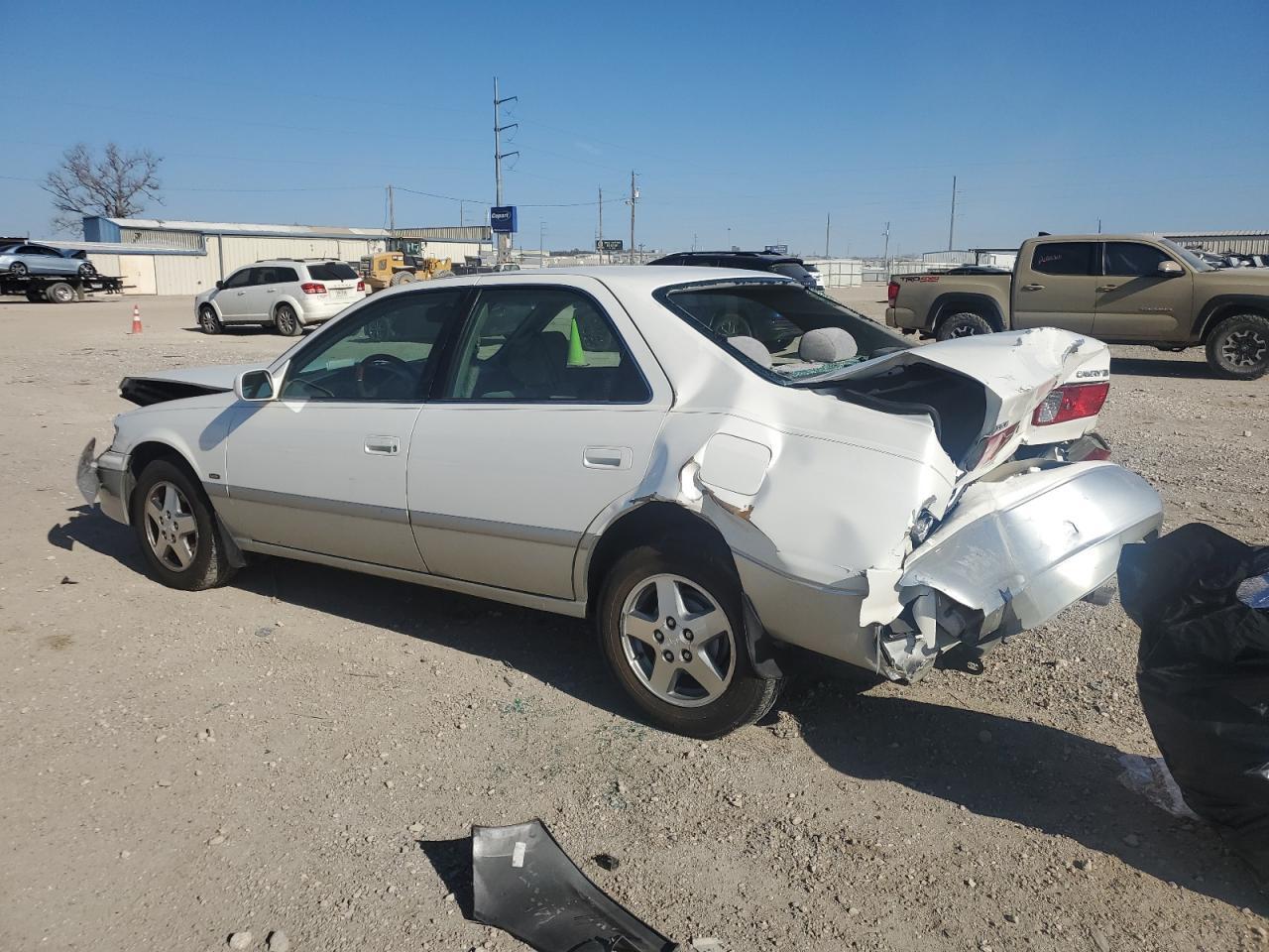 2001 TOYOTA CAMRY