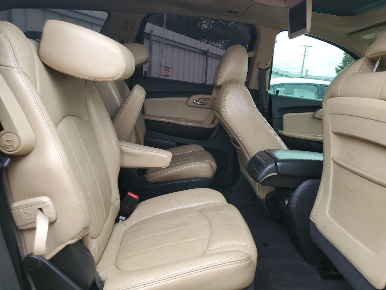 2011 CHEVROLET TRAVERSE