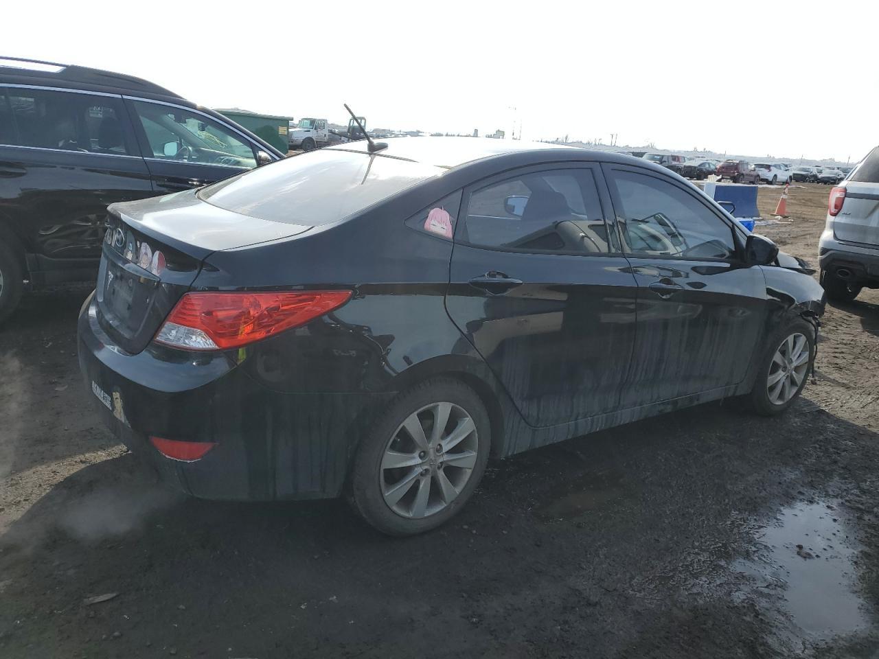 2013 HYUNDAI ACCENT