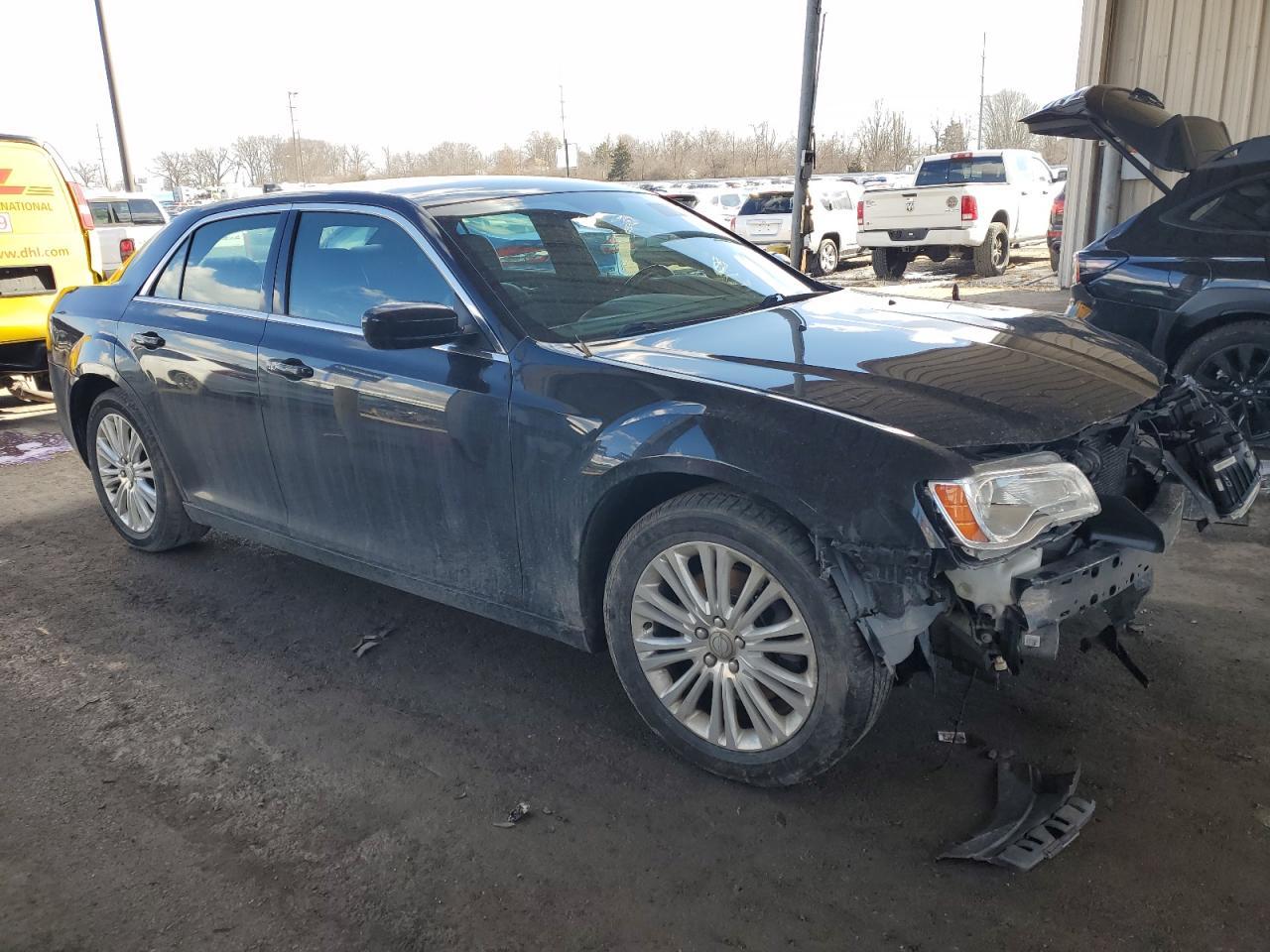 2014 CHRYSLER 300
