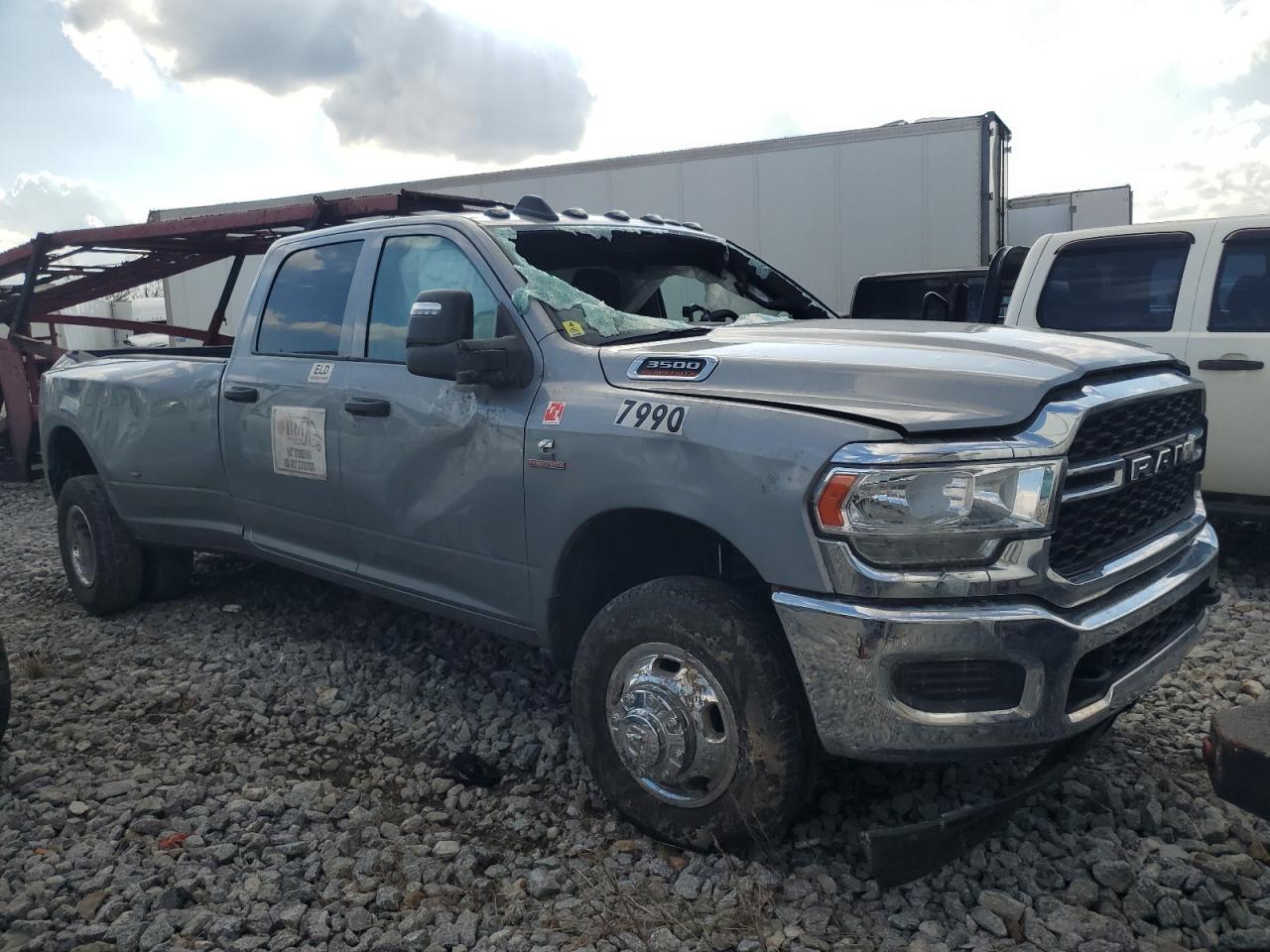 2024 RAM 3500