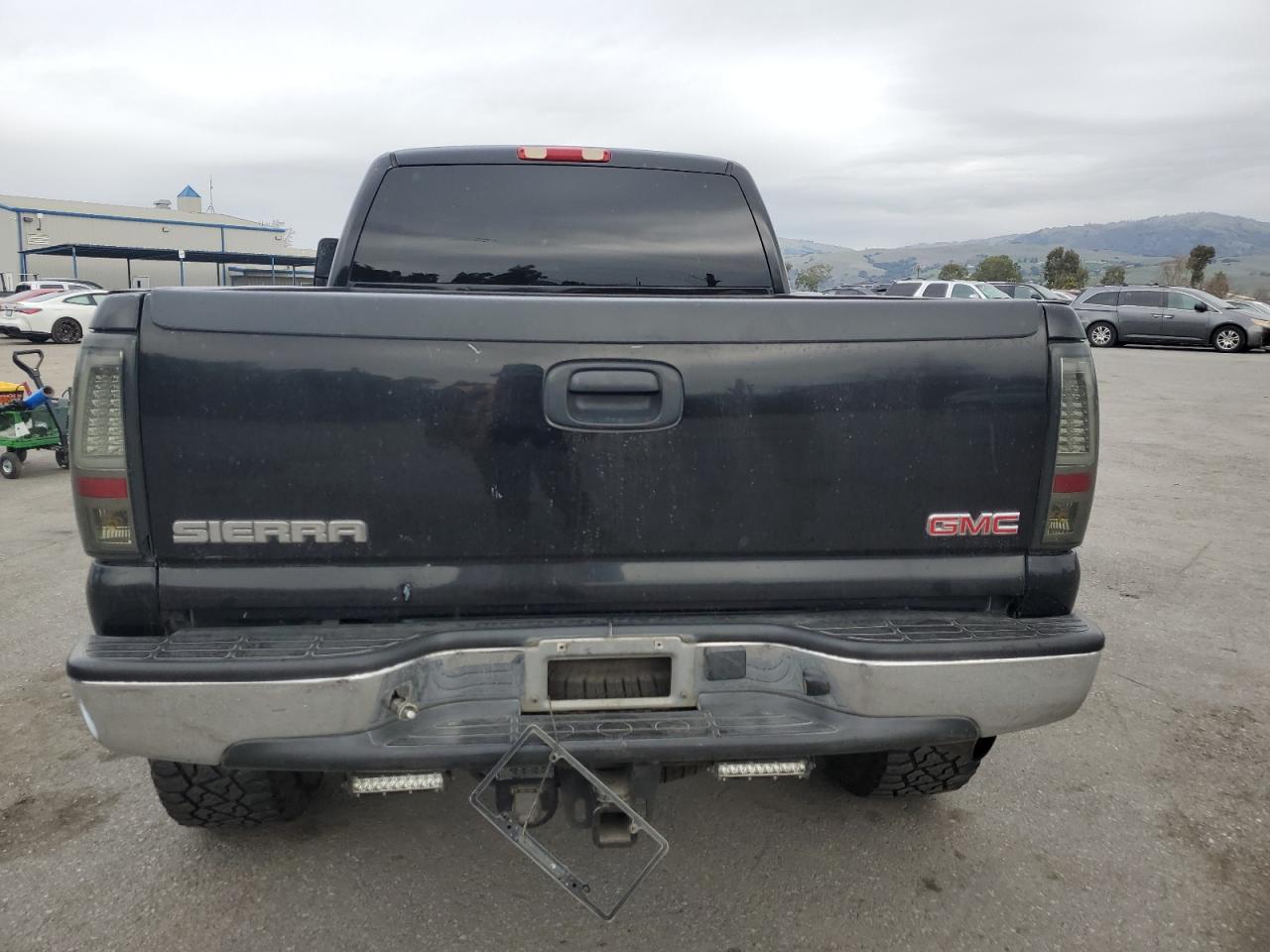 2005 GMC Sierra
