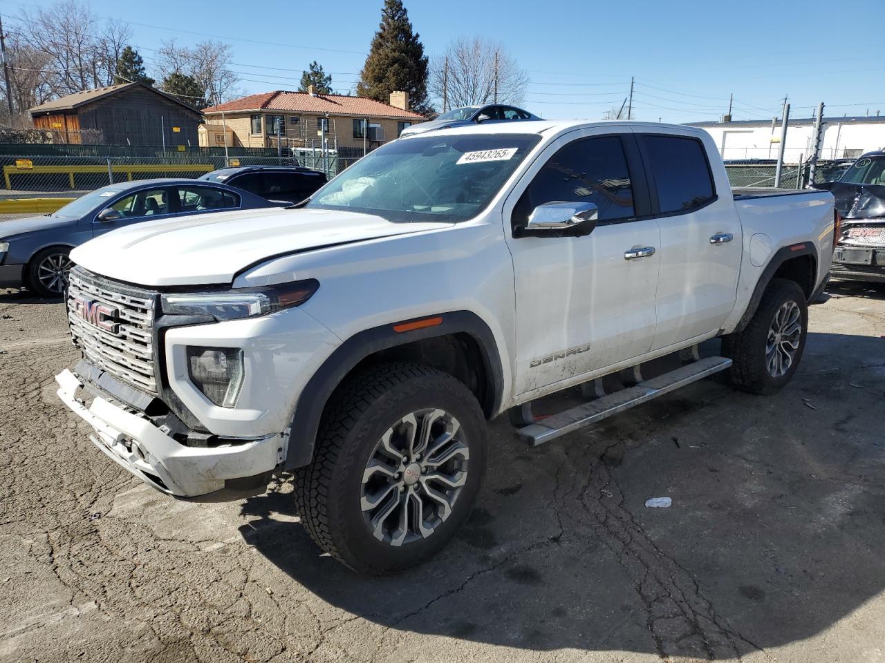 2024 GMC CANYON
