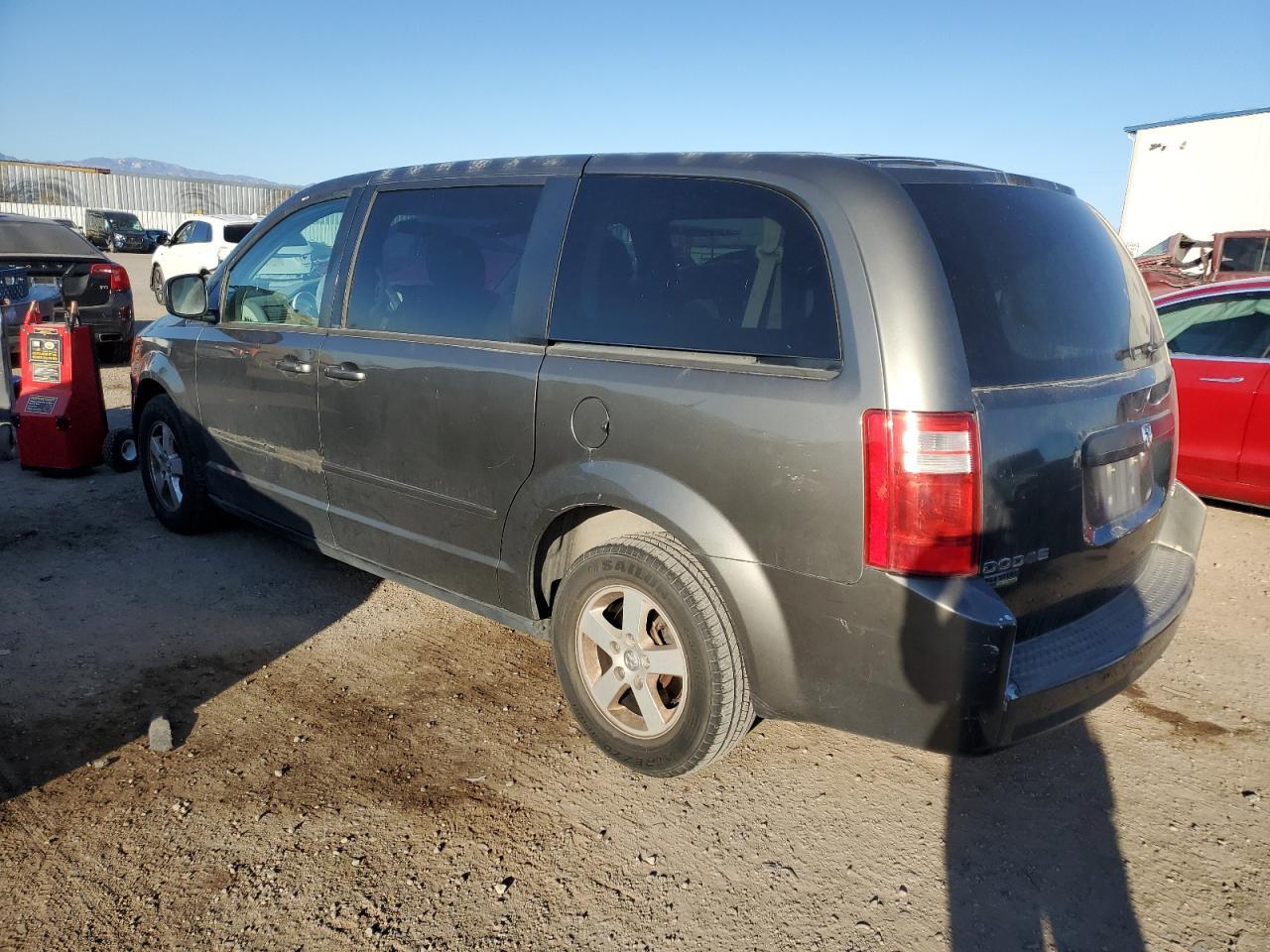 2010 DODGE CARAVAN
