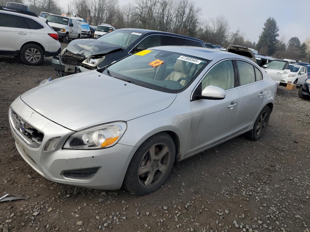2012 VOLVO S60