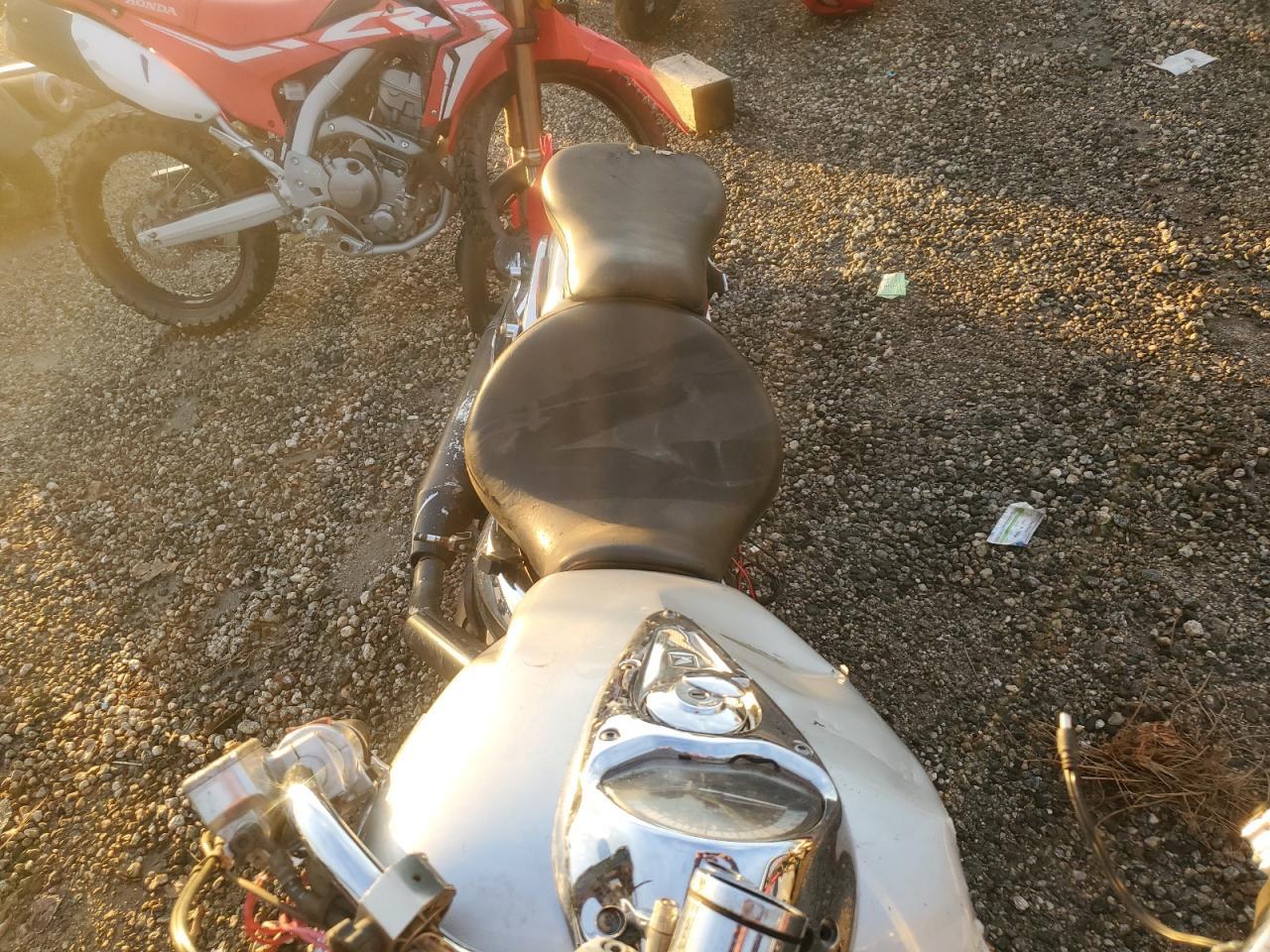 2006 HONDA Vt1300
