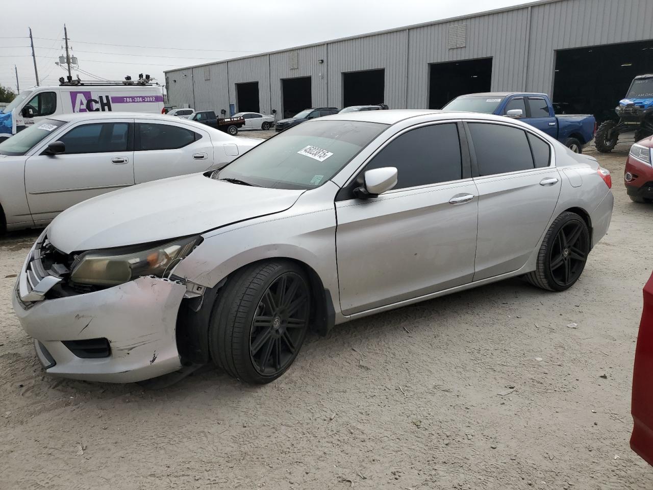 2013 HONDA ACCORD