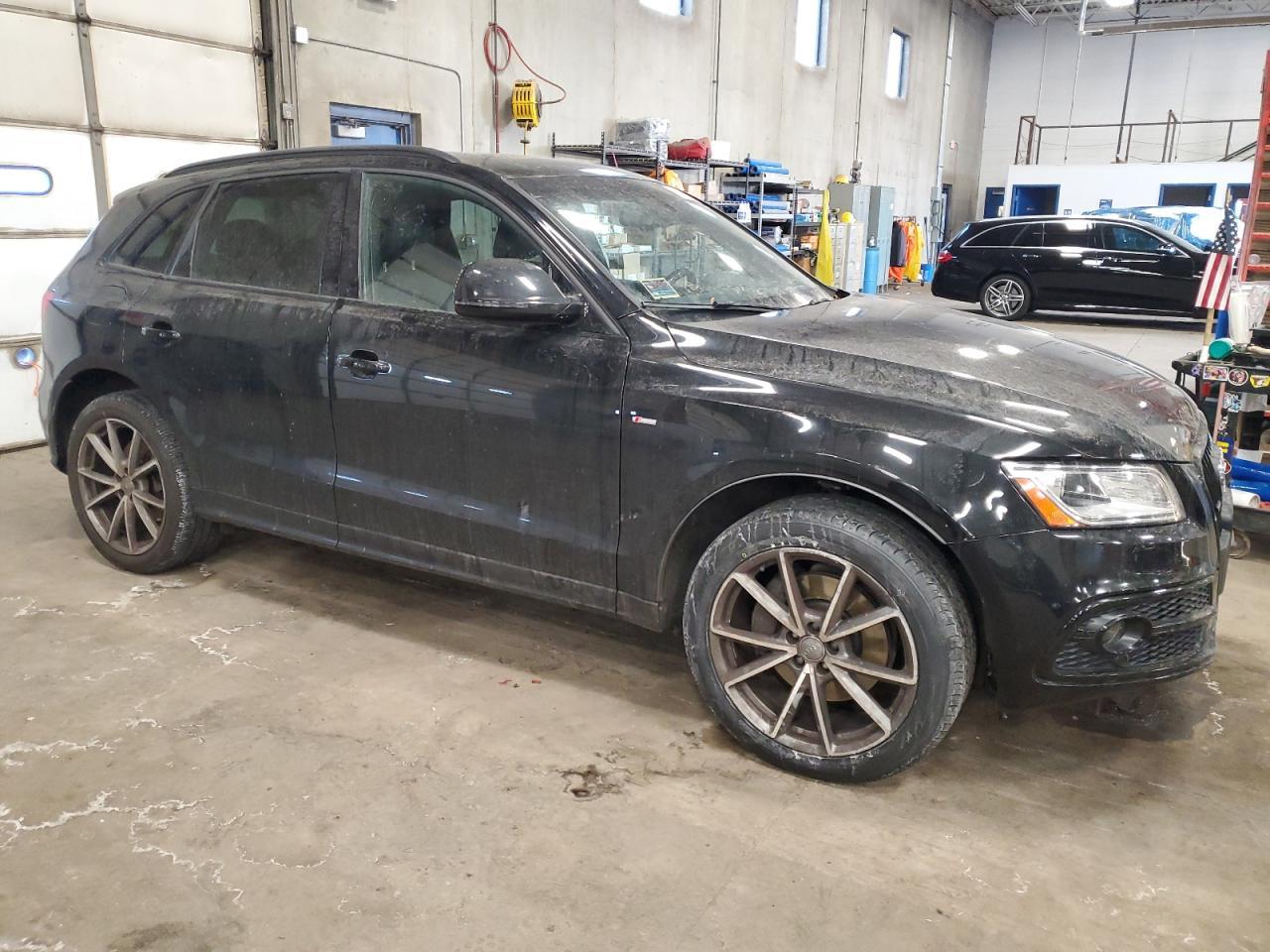 2015 AUDI Q5