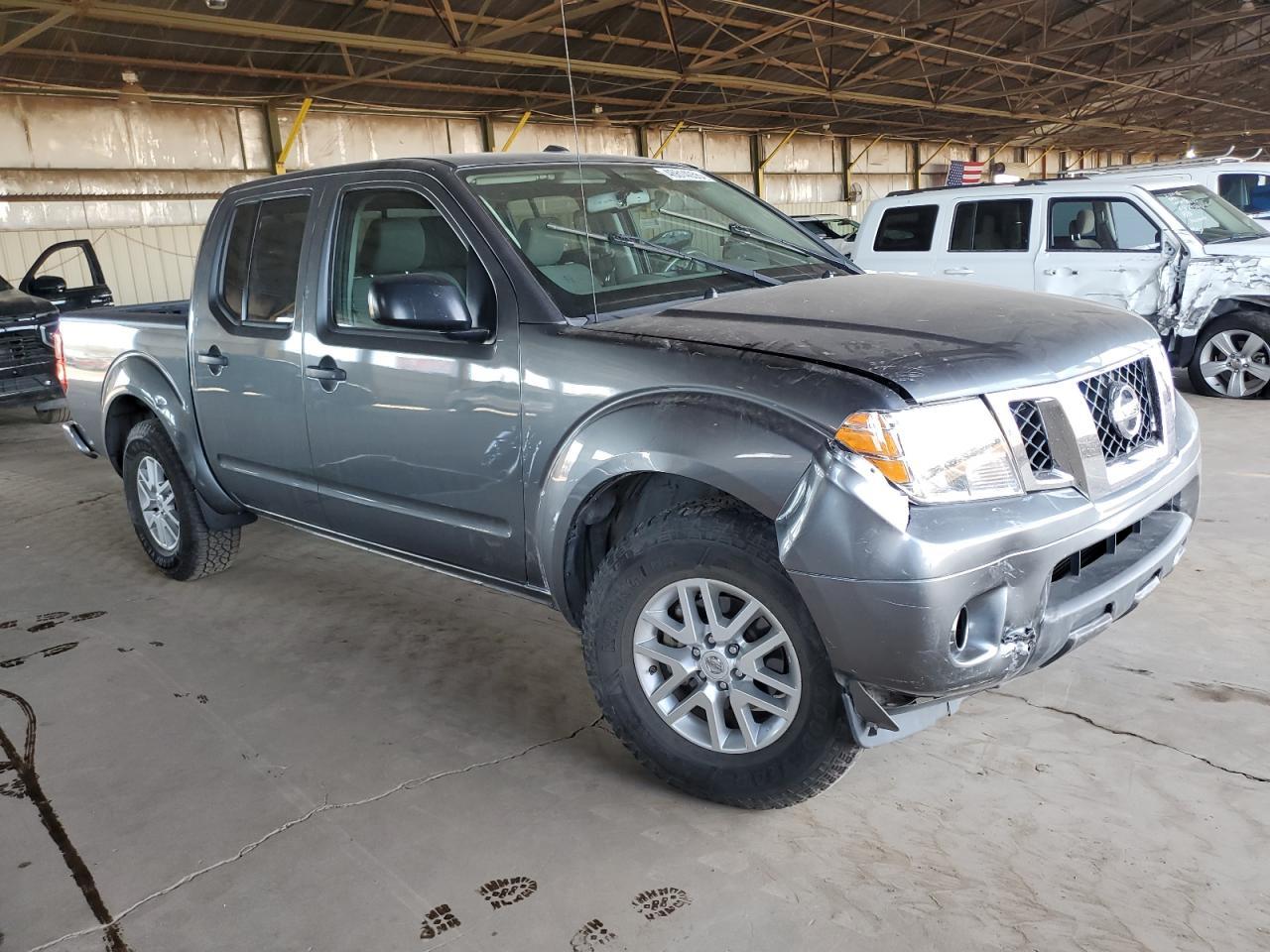 2017 NISSAN Frontier