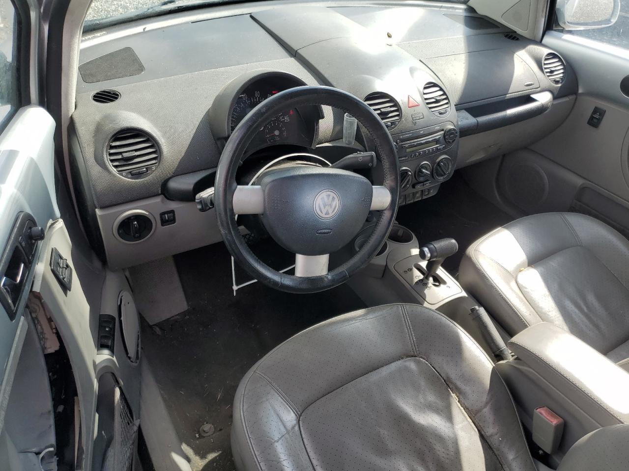 2005 VOLKSWAGEN Beetle