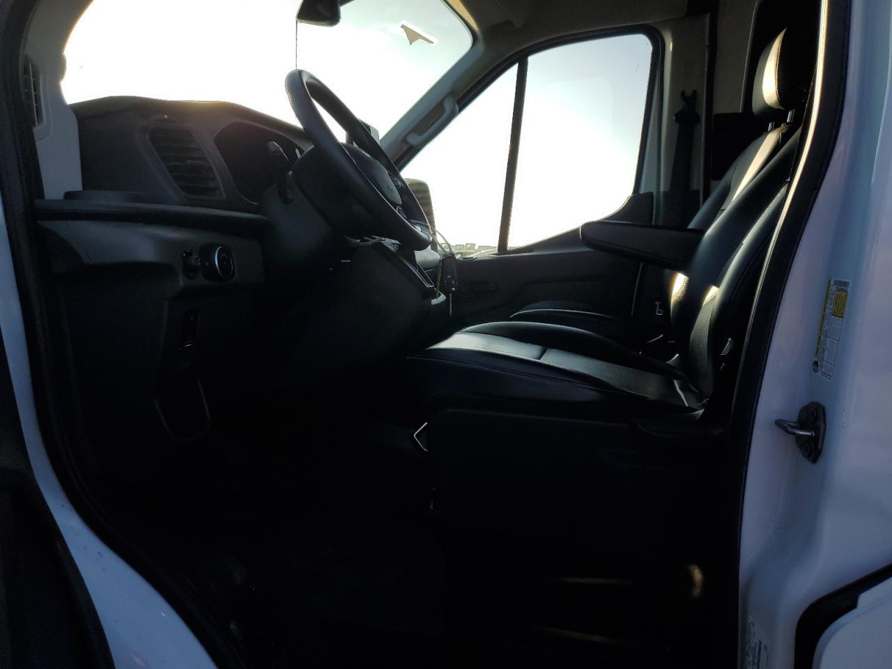 2021 FORD Transit