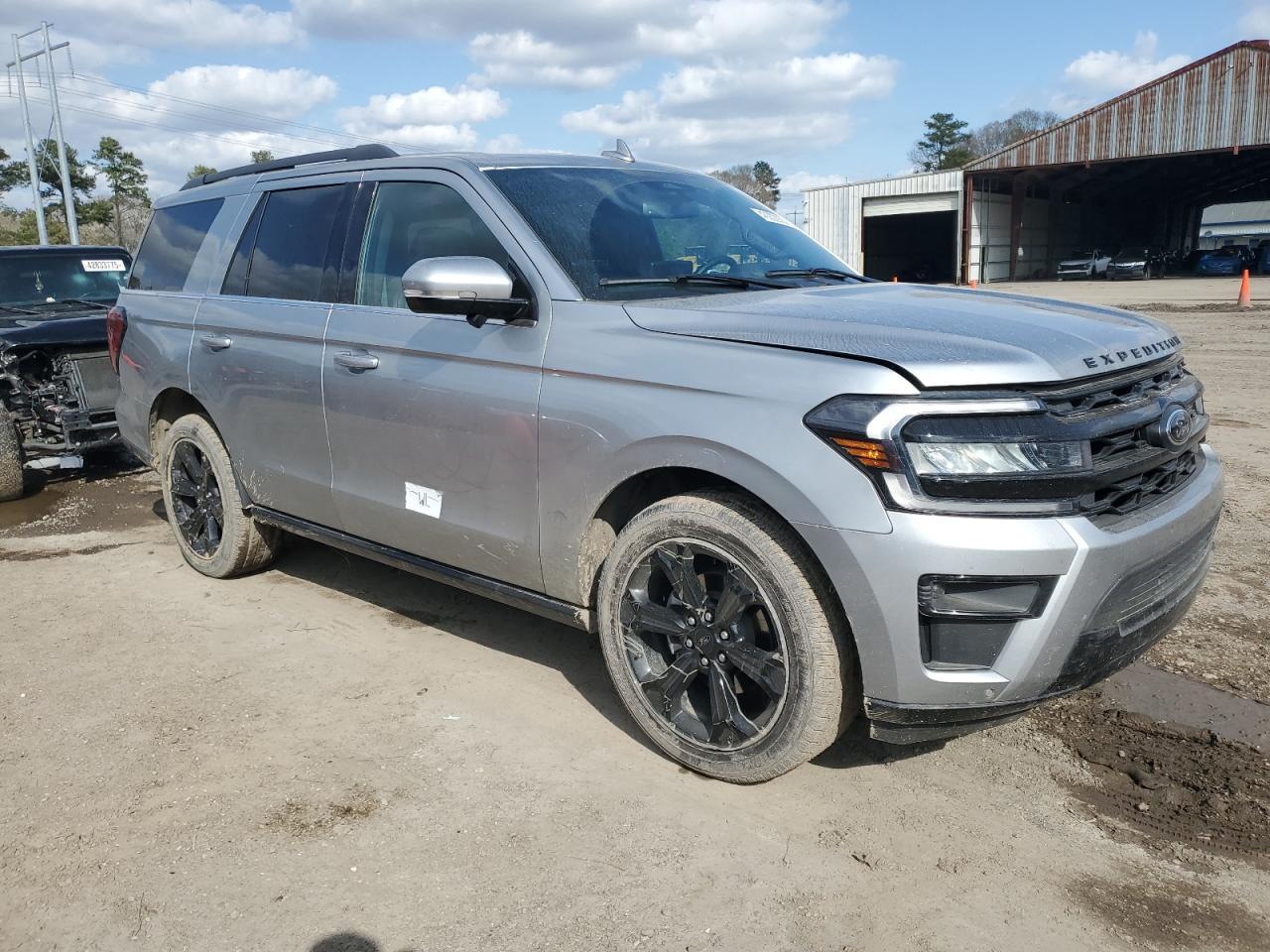 2023 FORD Expedition