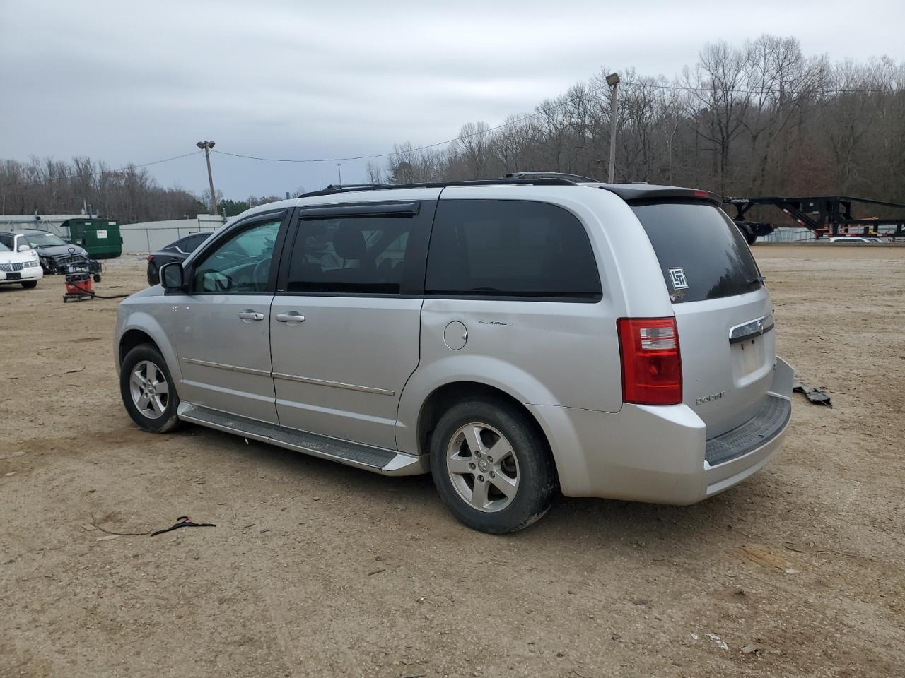 2010 DODGE CARAVAN