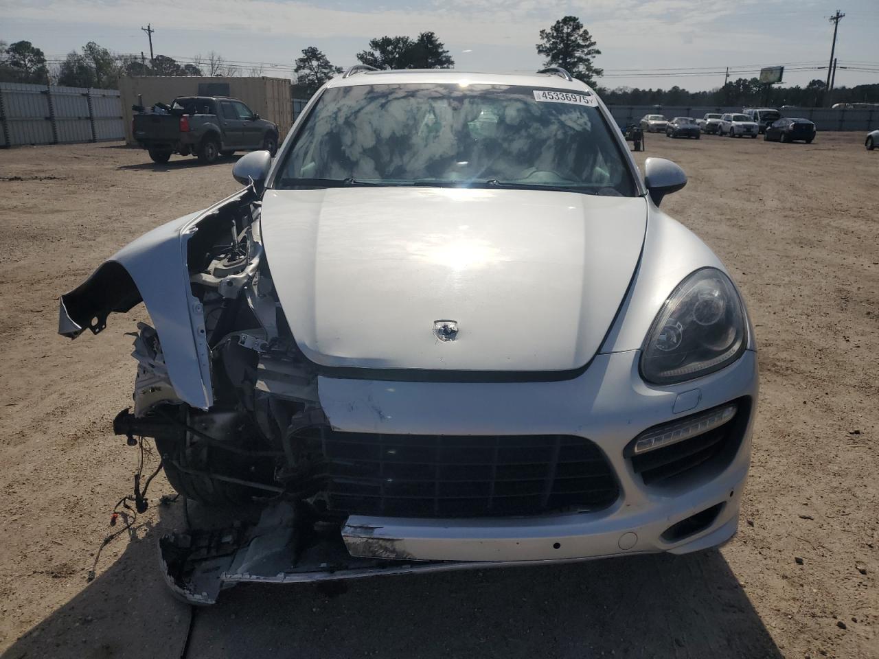 2014 PORSCHE CAYENNE