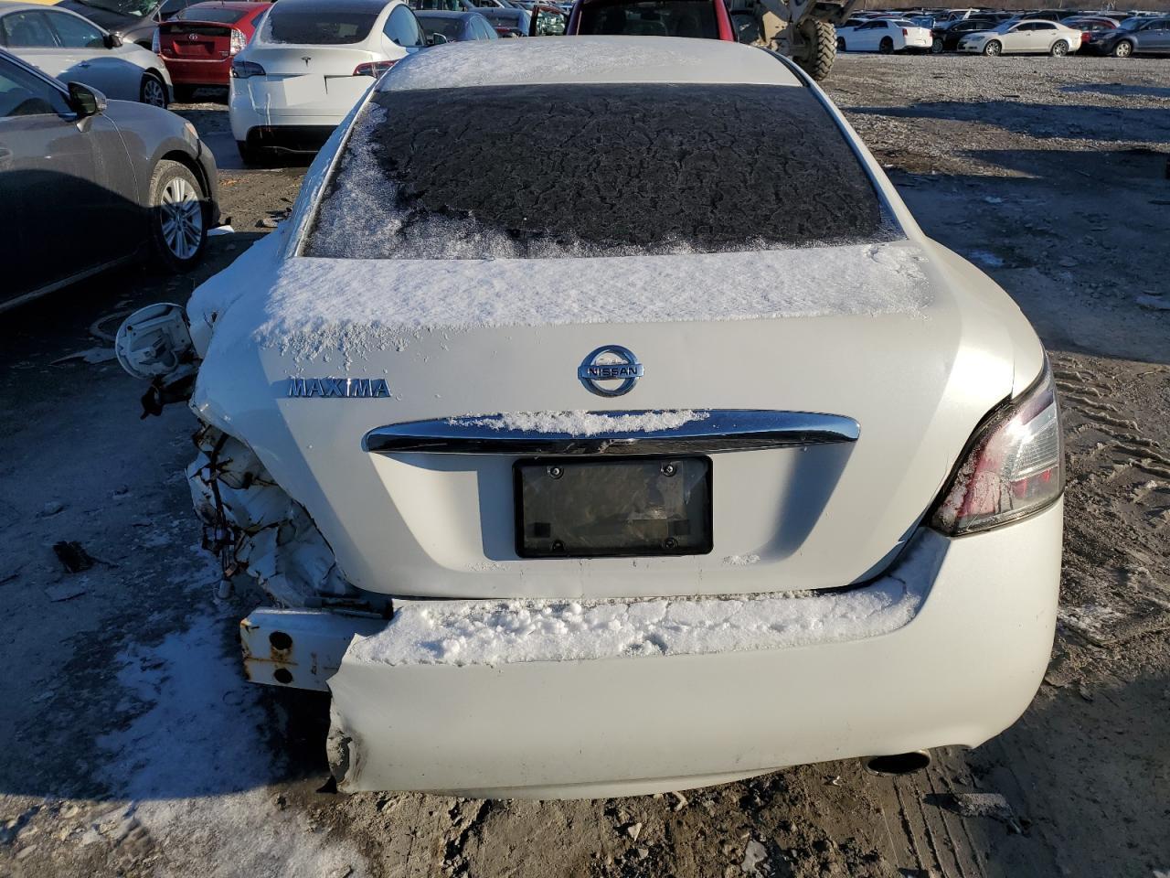 2013 NISSAN Maxima