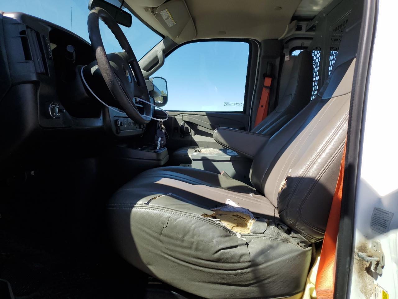 2017 CHEVROLET EXPRESS 2500