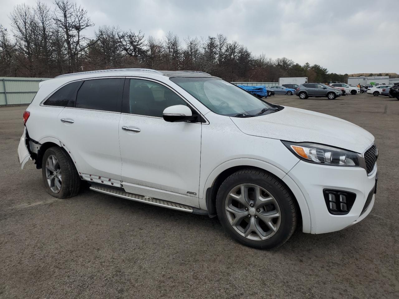 2016 KIA SORENTO