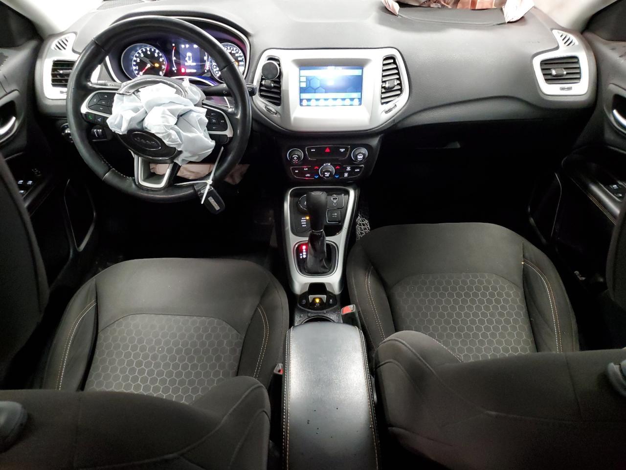 2021 JEEP Compass