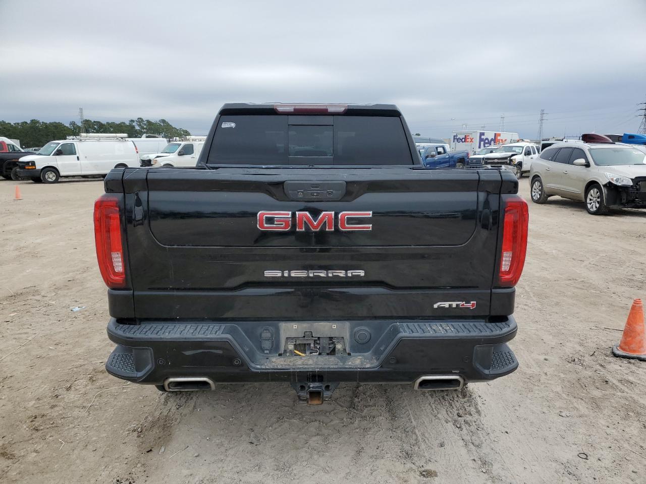 2020 GMC Sierra