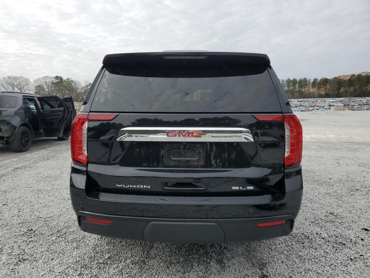 2023 GMC Yukon