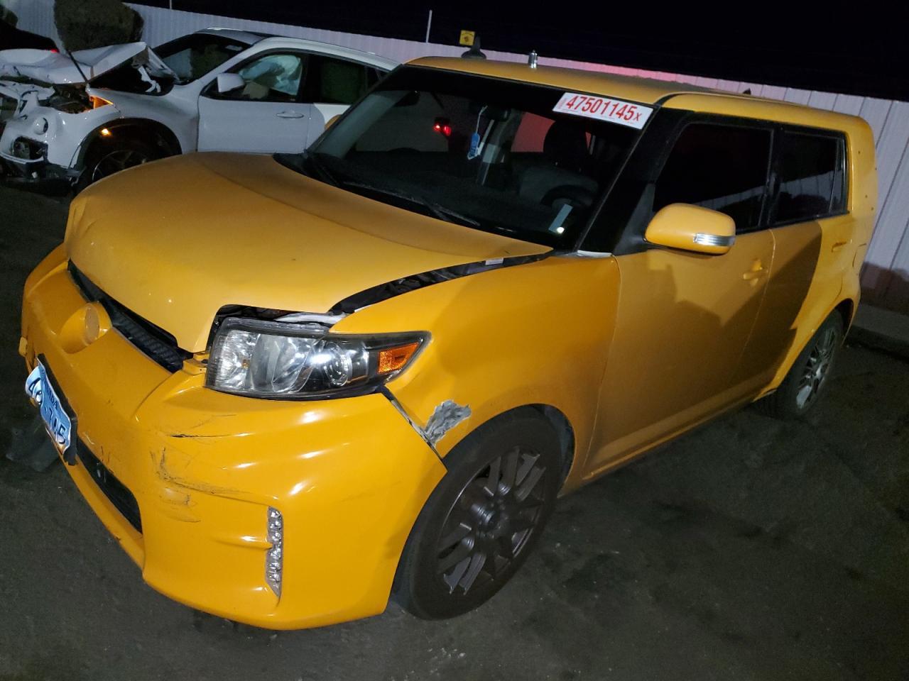 2013 TOYOTA SCION