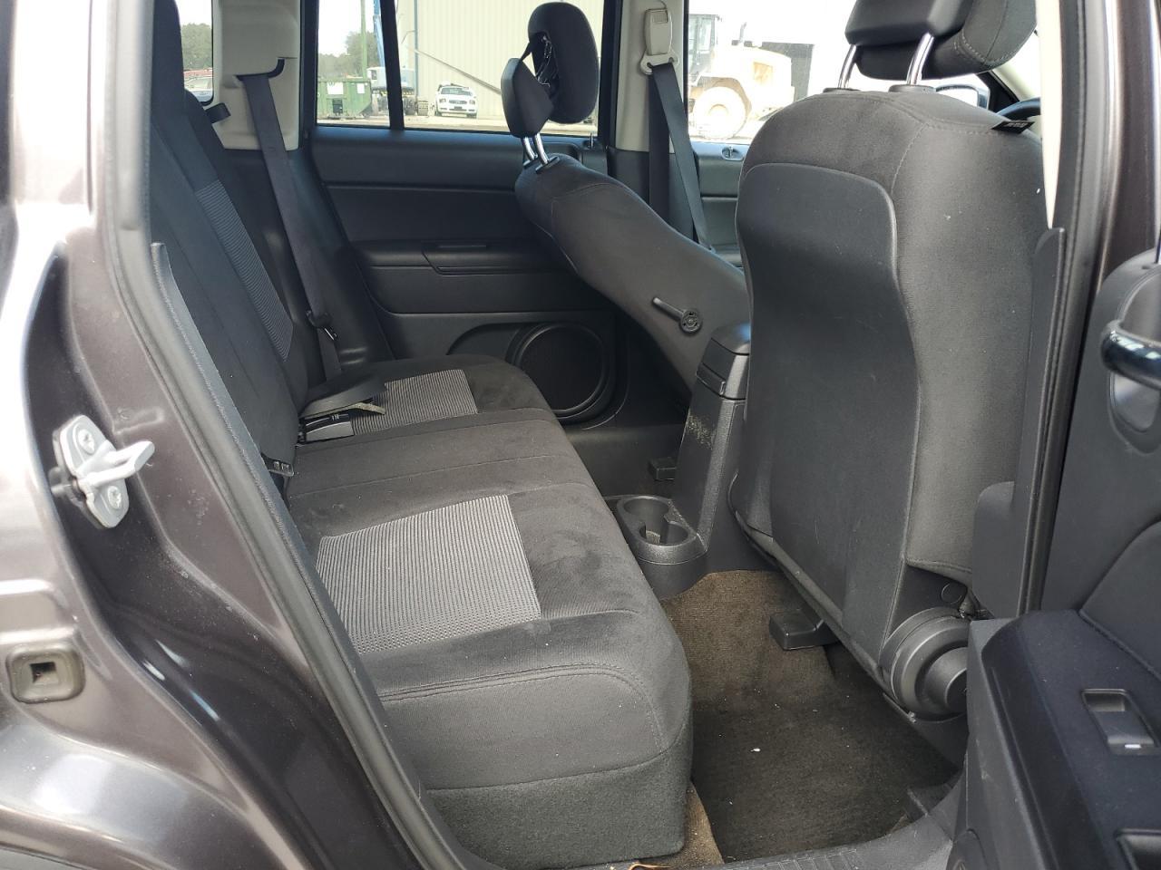 2016 JEEP Compass