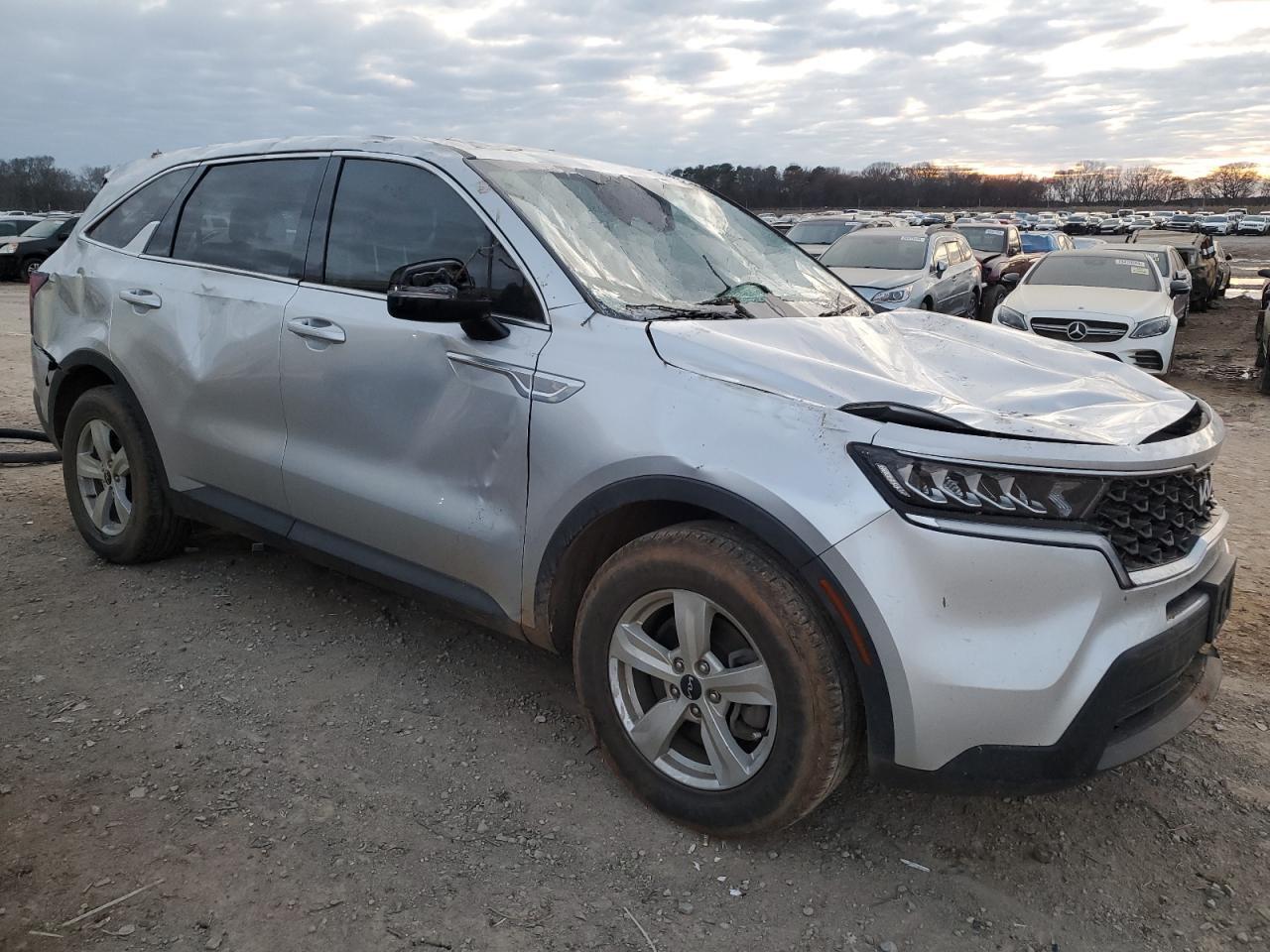 2022 KIA SORENTO