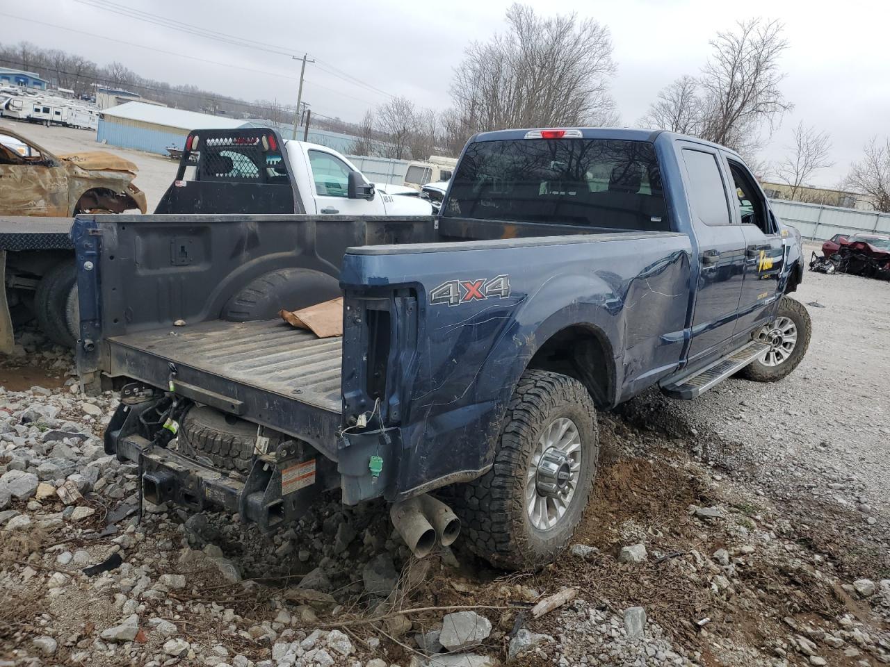 2022 FORD F-350