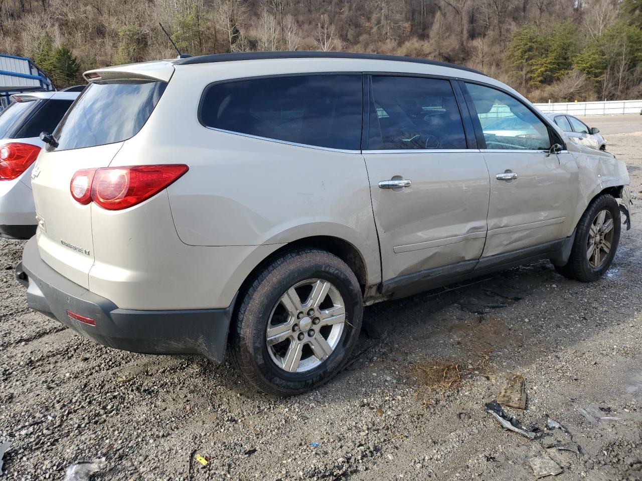 2011 CHEVROLET TRAVERSE