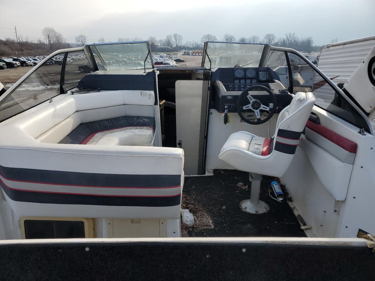 1990 BAYLINER boat