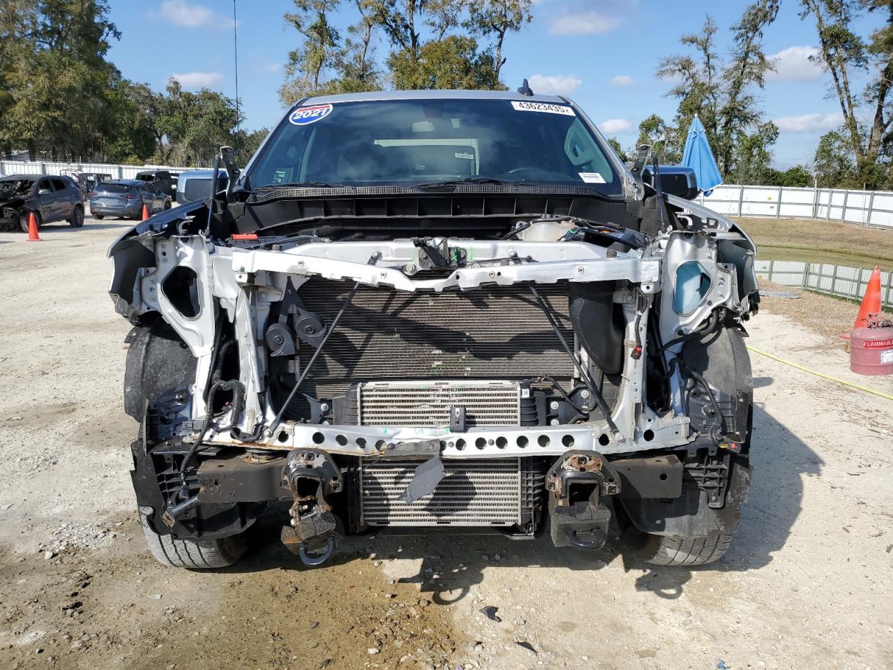 2021 CHEVROLET Silverado