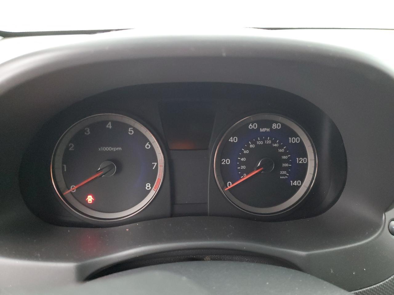 2013 HYUNDAI ACCENT