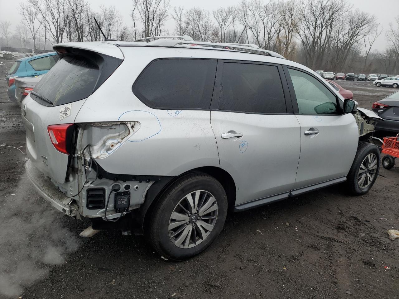 2018 NISSAN PATHFINDER