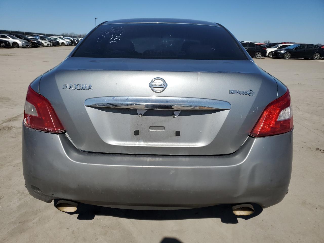 2009 NISSAN Maxima