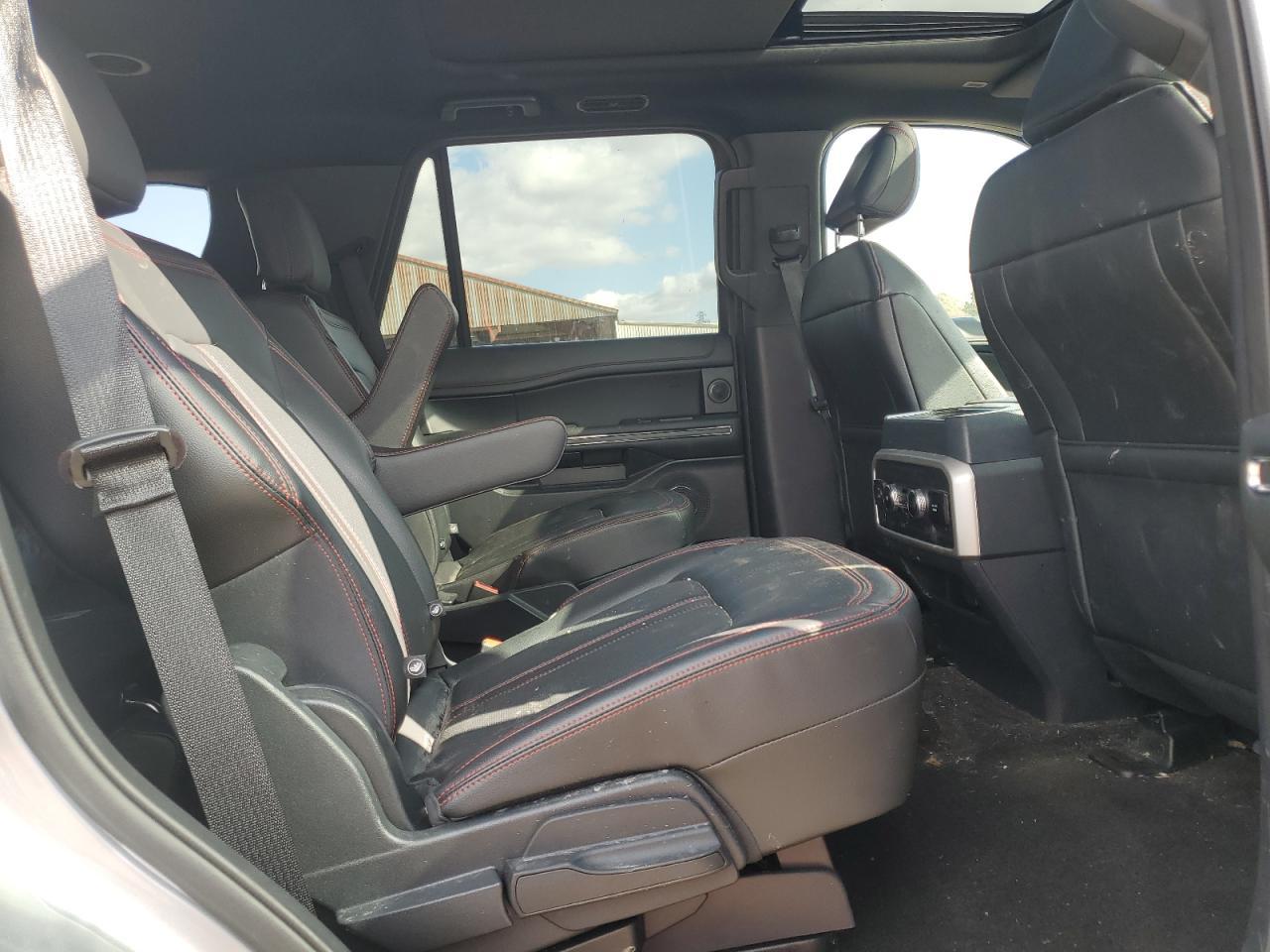 2023 FORD Expedition