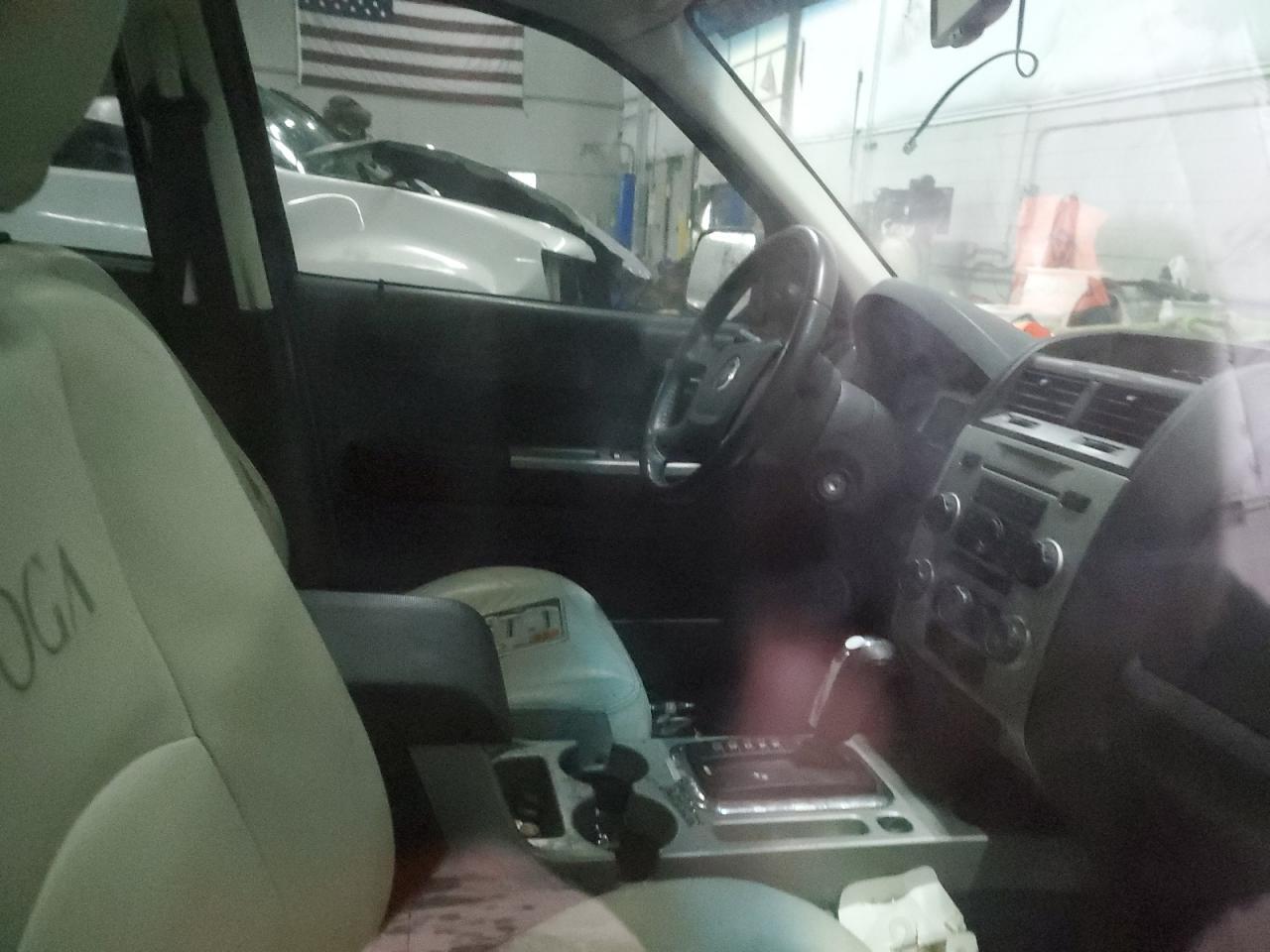 2008 MERCURY Mariner