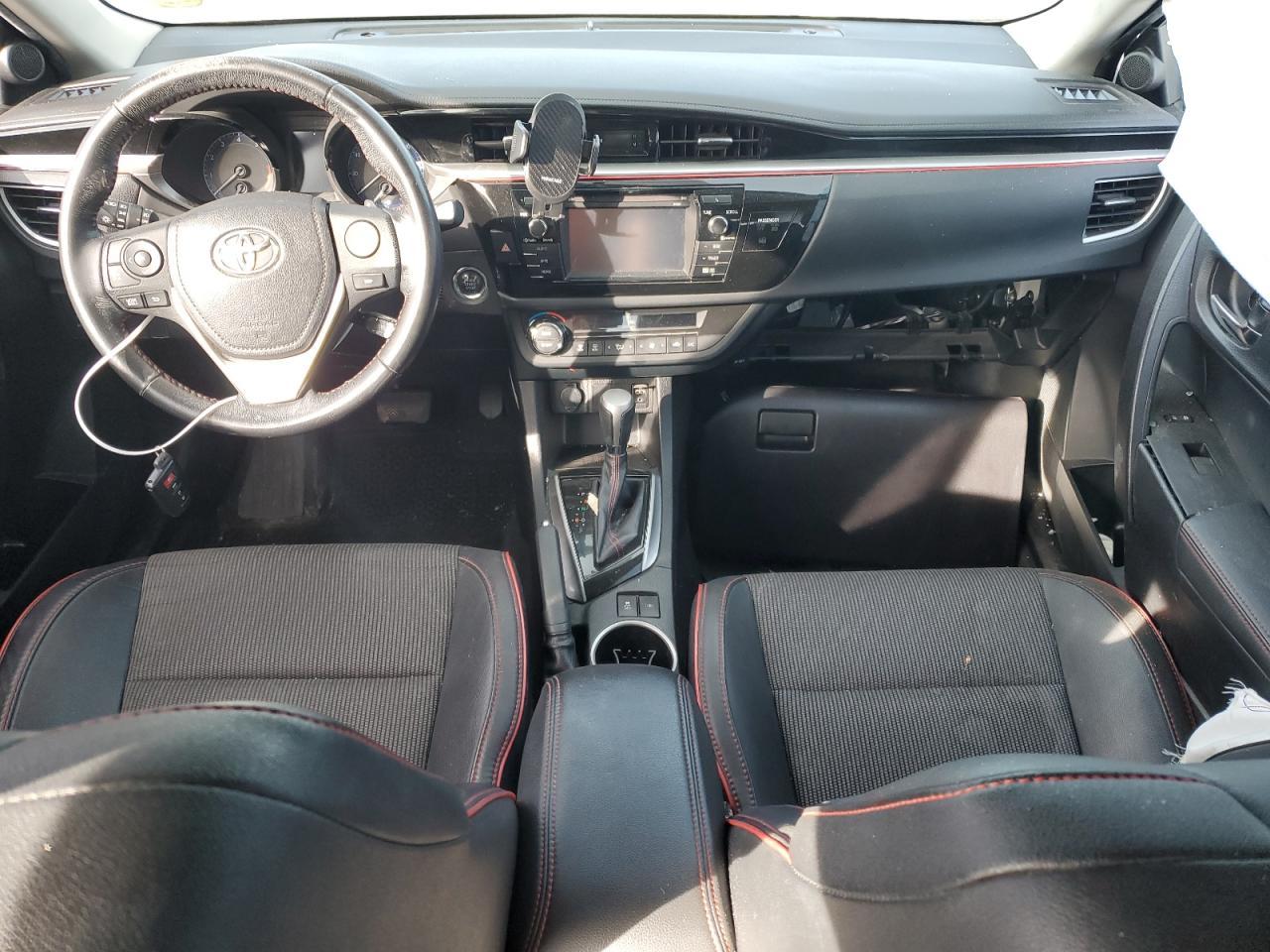 2016 TOYOTA COROLLA