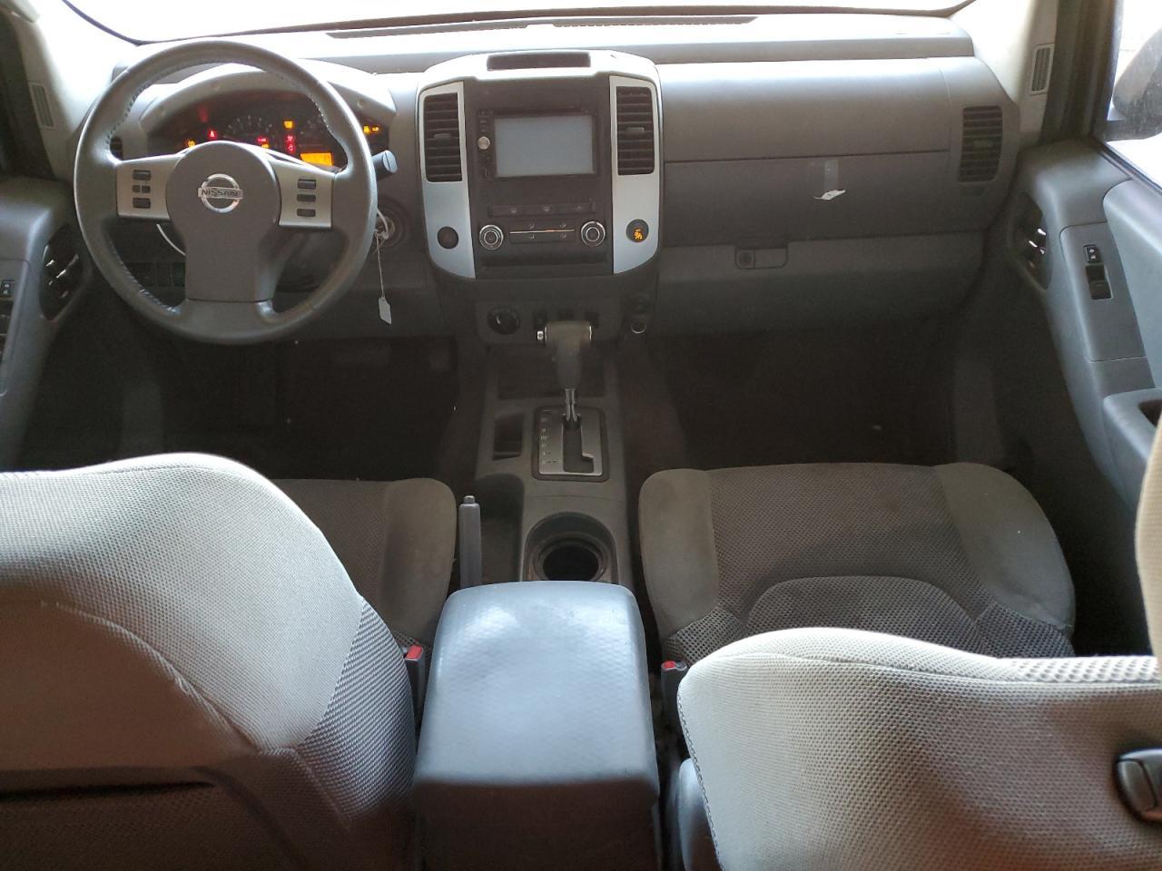 2011 NISSAN Frontier