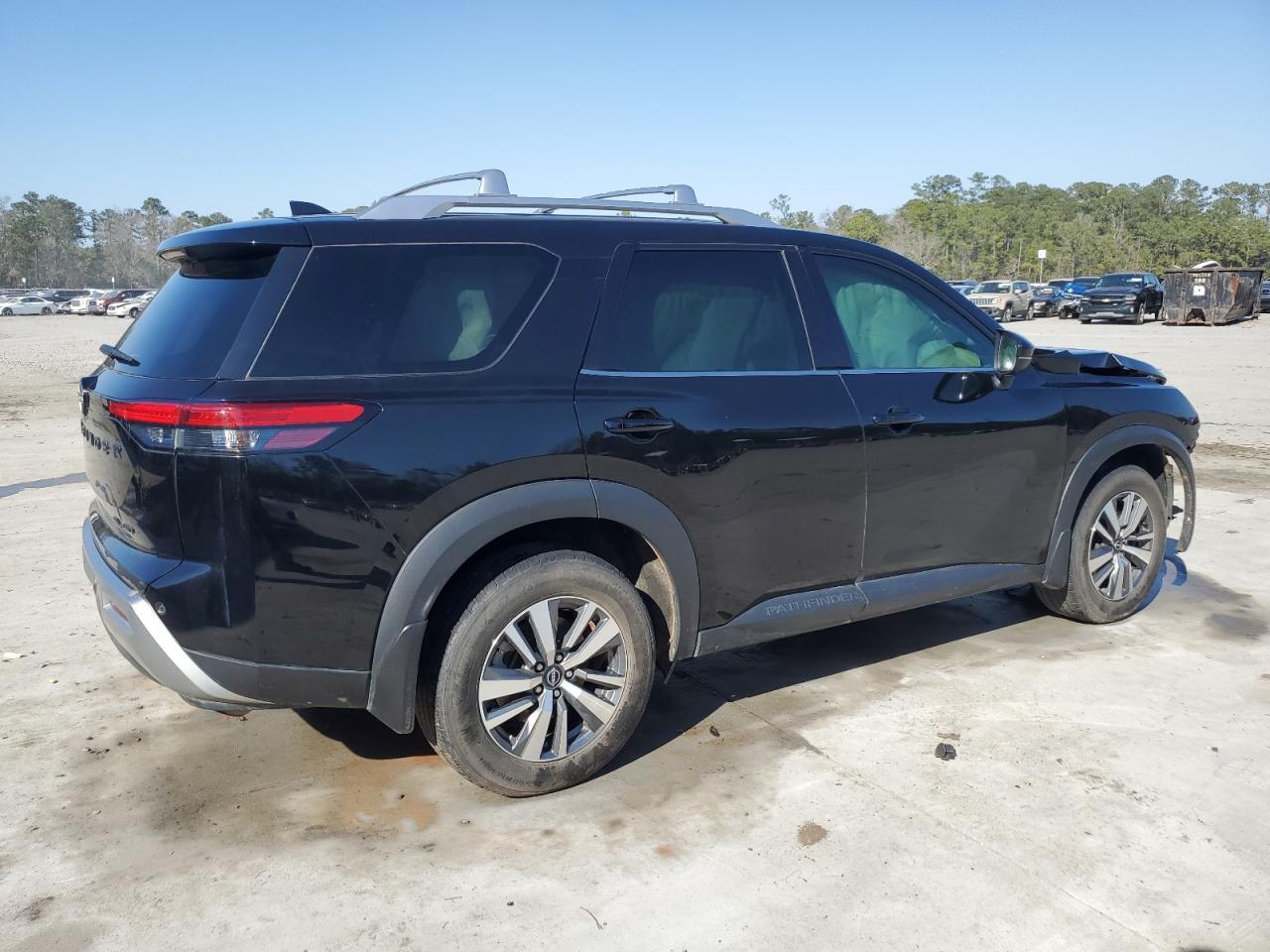 2023 NISSAN PATHFINDER