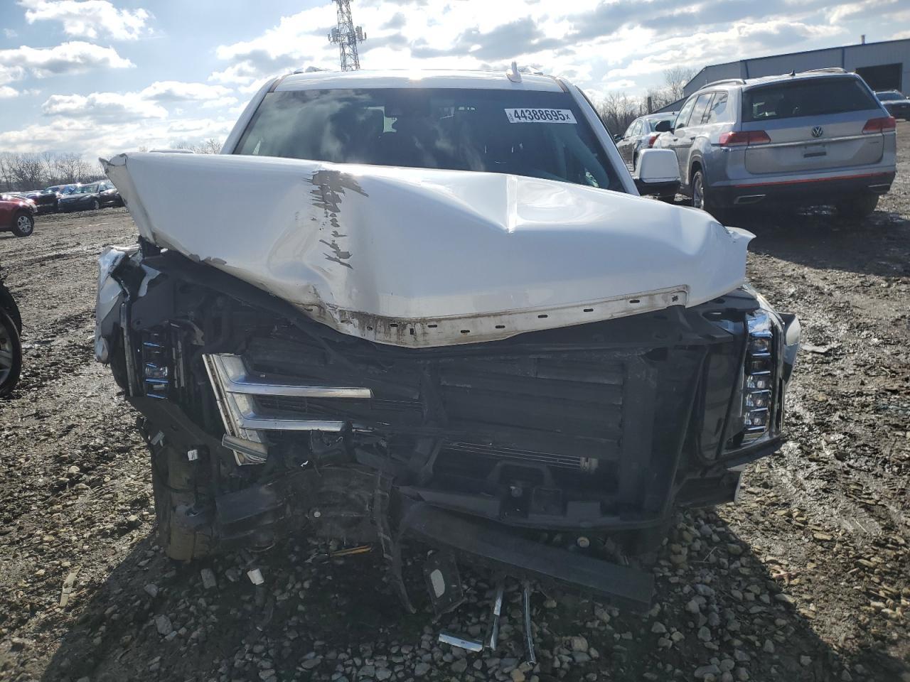 2016 CADILLAC Escalade ESV