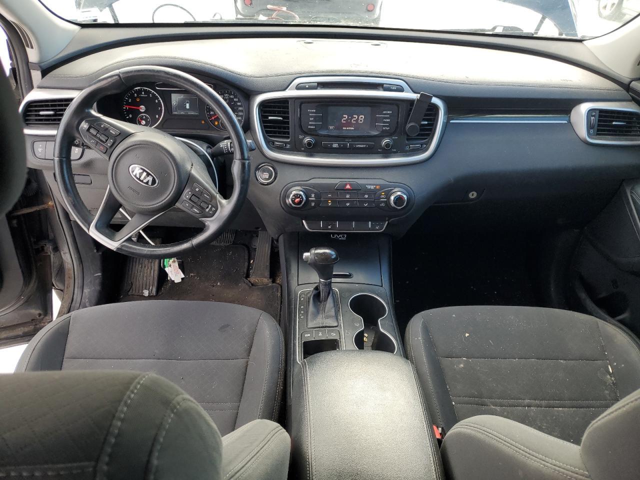 2016 KIA SORENTO